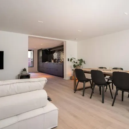 Zilt - A Brand New Near The Sea Apartment *